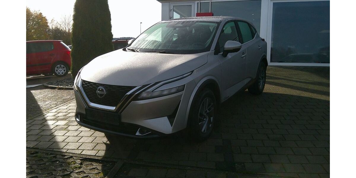 Nissan Qashqai 27.200 km 23.590 &euro; Schömberg 72355