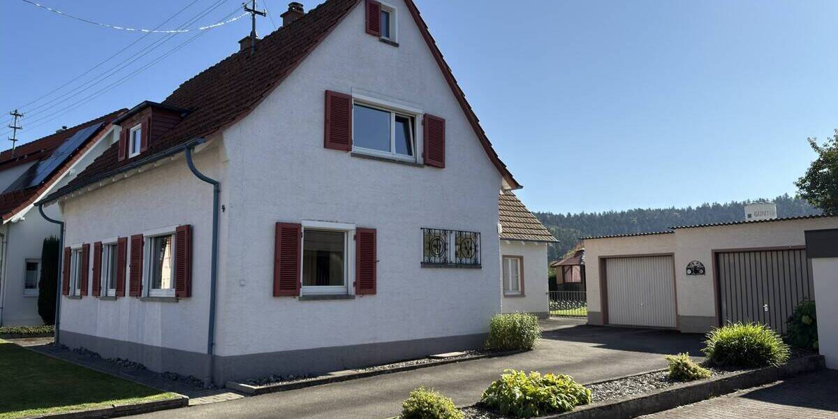 Einfamilienhaus Rottweil - 5 Zimmer, 100 m&sup2;, 249.000&euro; | Angebot:25683332