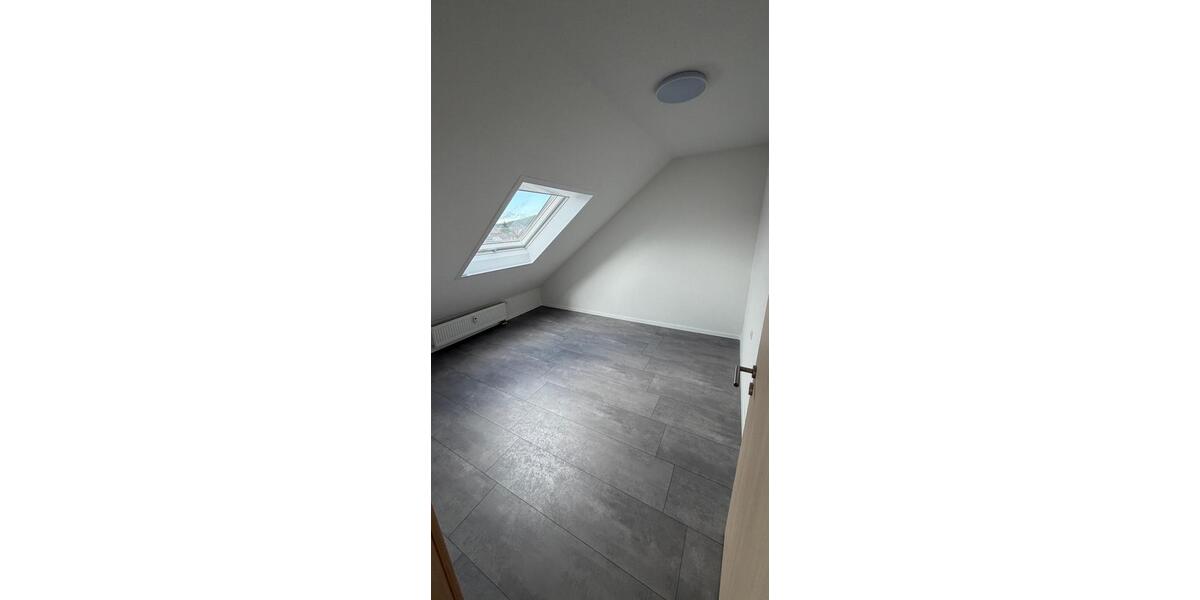 Maisonettenwohnung Schömberg - 4 Zimmer, 77 m&sup2;, 950&euro; | Angebot:25964380