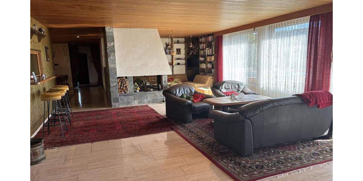 Einfamilienhaus Tuttlingen - 7 Zimmer, 216 m&sup2;, 599.000&euro; | Angebot:25769124