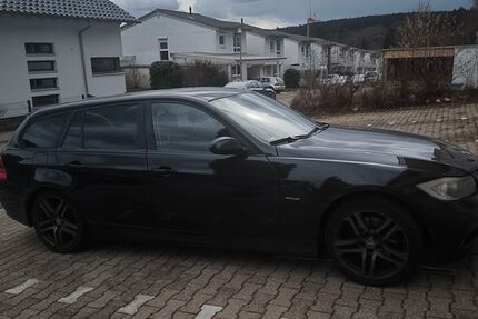 BMW 320 285.000 km 2.500 &euro; Tuttlingen 78532