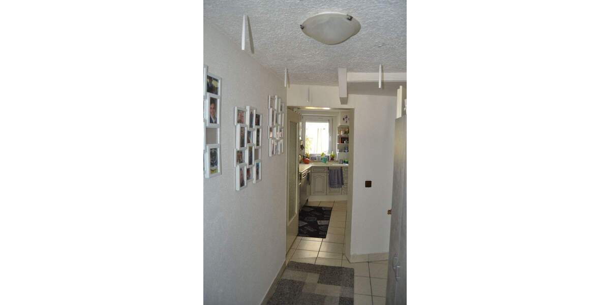 Mehrfamilienhaus, Wohnhaus Tuttlingen - 9 Zimmer, 210 m&sup2;, 315.000&euro; | Angebot:25730580