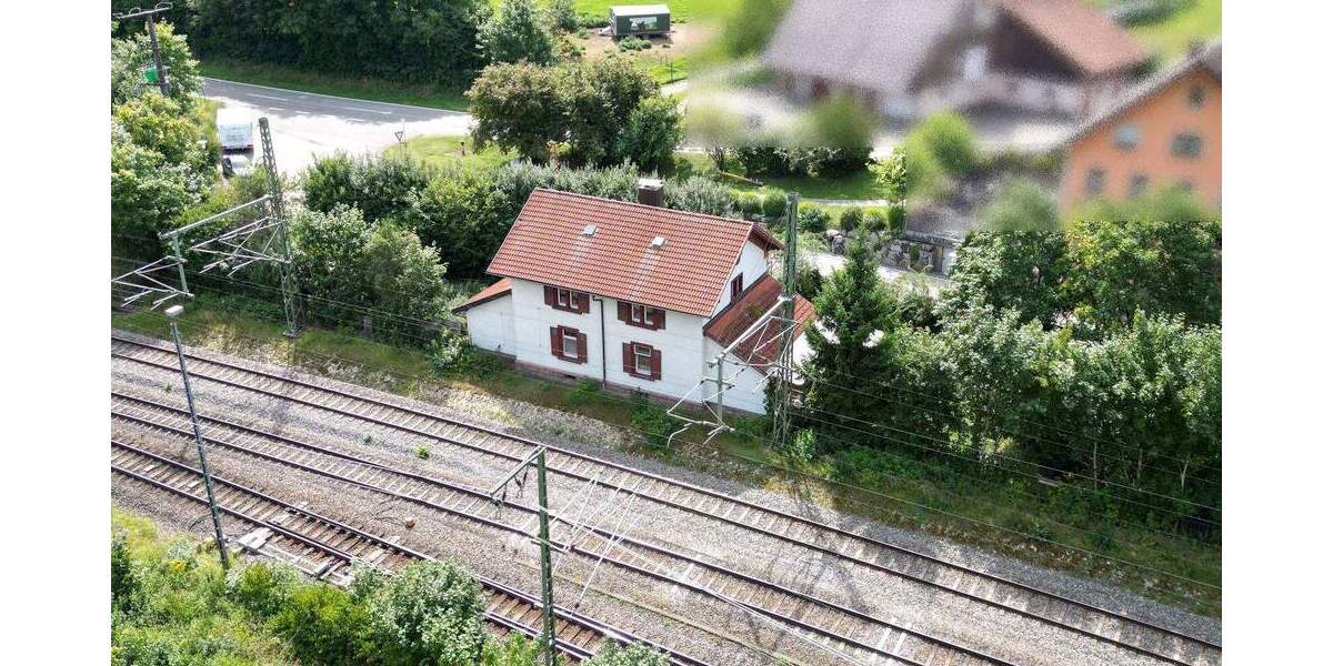 Einfamilienhaus Immendingen Hattingen - 7 Zimmer, 181 m&sup2;, 259.000&euro; | Angebot:25726332