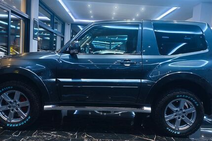 Mitsubishi Pajero 172.941 km 15.999 &euro; Denkingen 78588