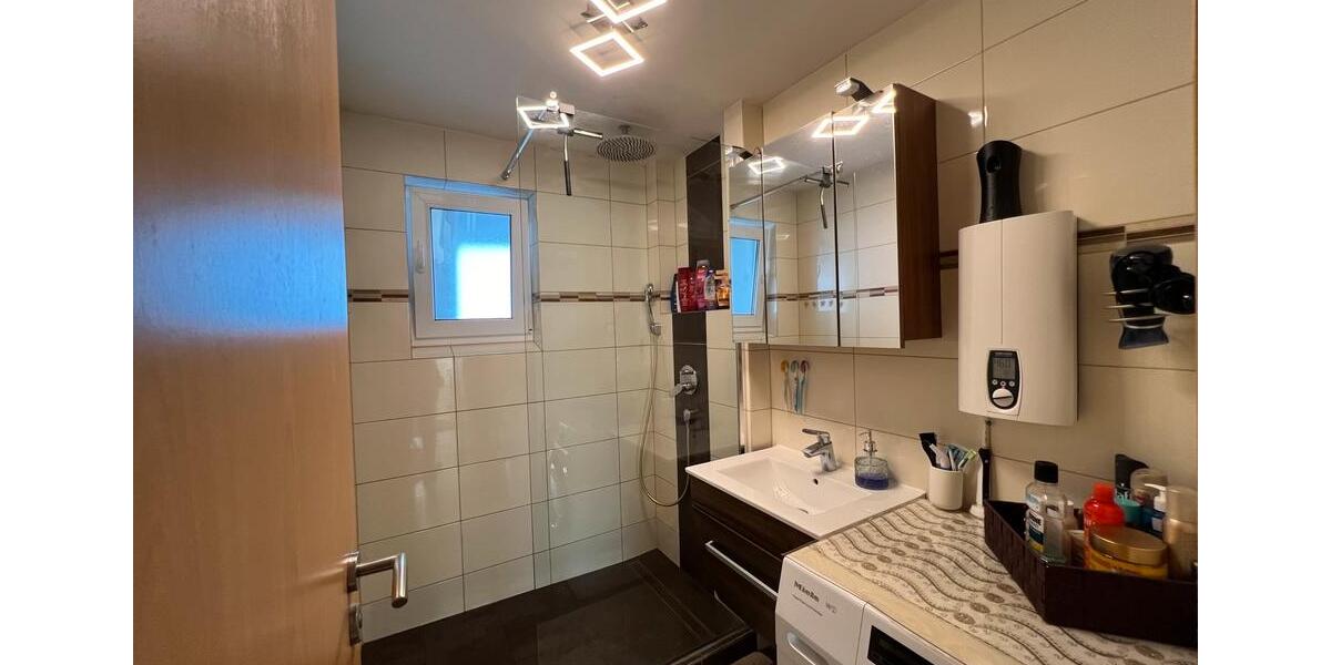 Etagenwohnung Villingen-Schwenningen Schwenningen - 4 Zimmer, 90 m&sup2;, 239.000&euro; | Angebot:25968105