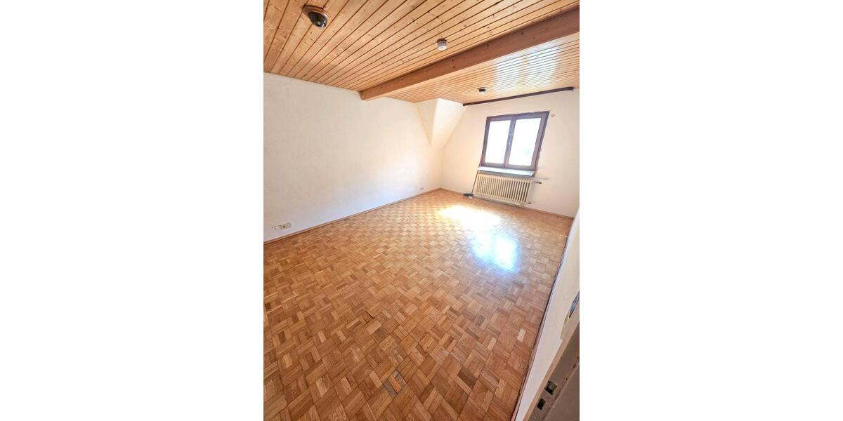 Etagenwohnung Furtwangen im Schwarzwald - 3 Zimmer, 90 m&sup2;, 880&euro; | Angebot:25924870