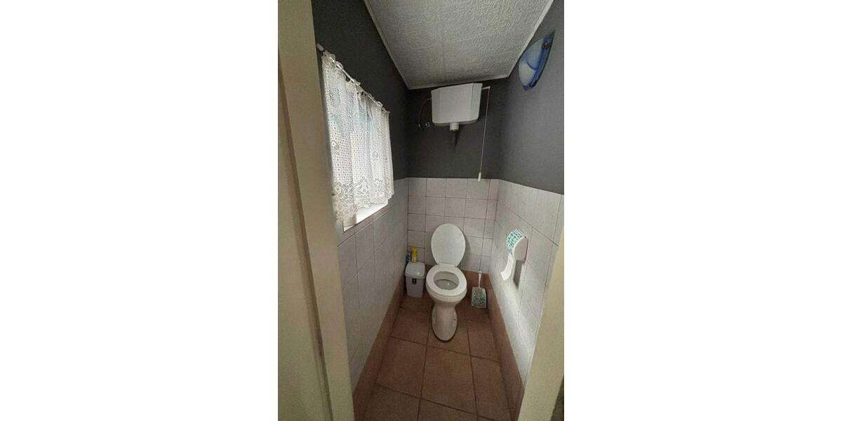 Einfamilienhaus Triberg im Schwarzwald - 3 Zimmer, 3.604 m&sup2;, 52.000&euro; | Angebot:25855548