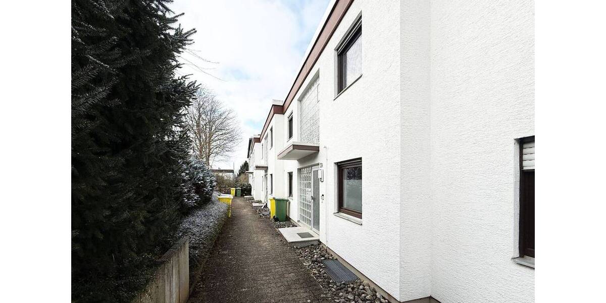 Etagenwohnung Villingen-Schwenningen Villingen - 3 Zimmer, 90 m&sup2;, 740&euro; | Angebot:26026329