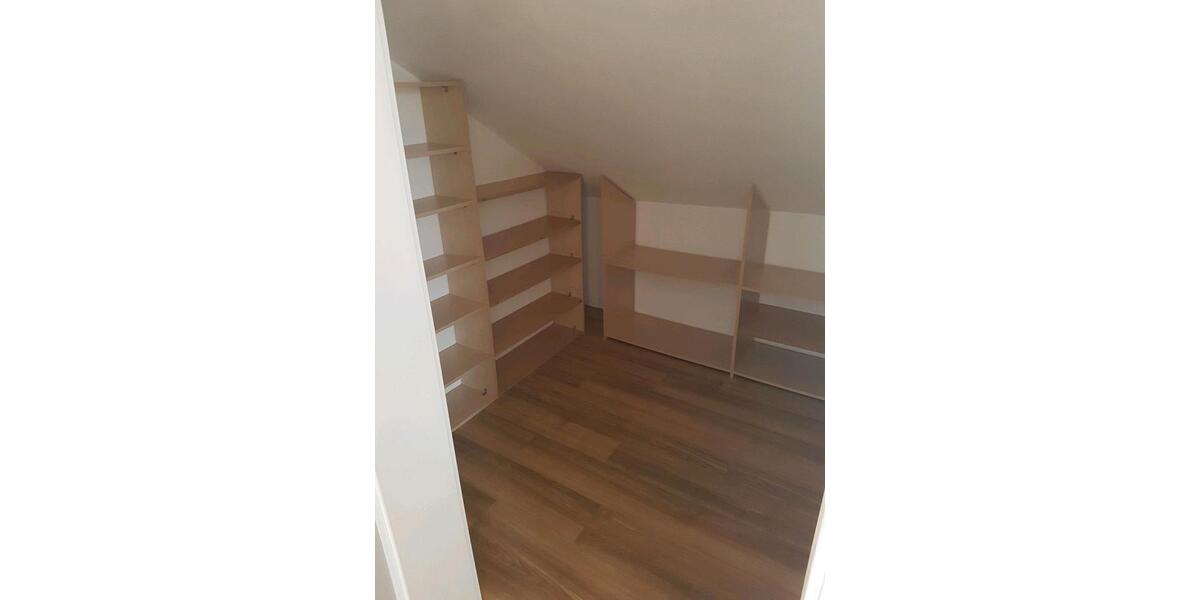 Dachgeschoßwohnung Dunningen - 2 Zimmer, 62 m&sup2;, 590&euro; | Angebot:25903836