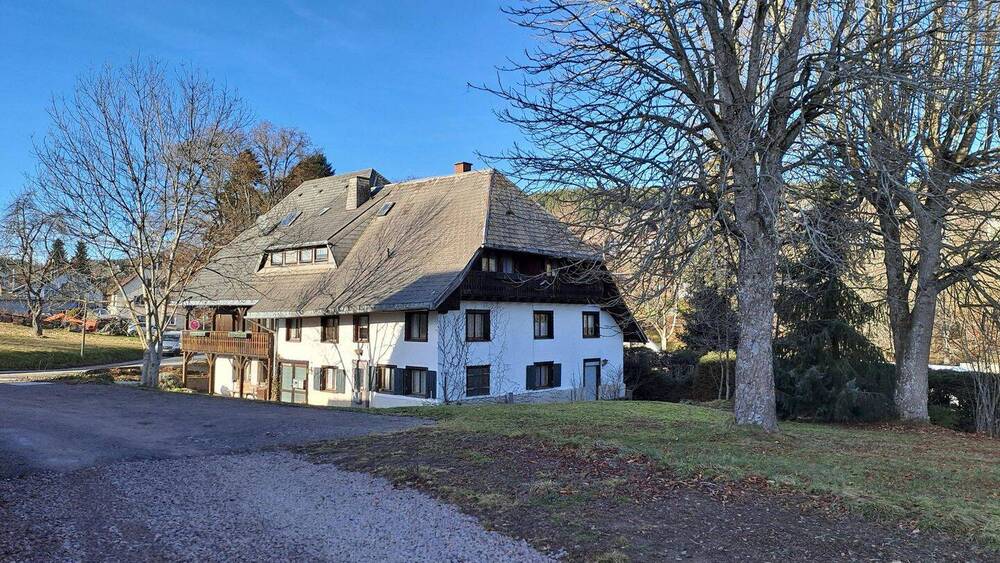 Bauernhaus, Landhaus Lenzkirch-Kappel Kappel - 2 Zimmer, 436 m&sup2;, 495.000&euro; | Angebot:25806086