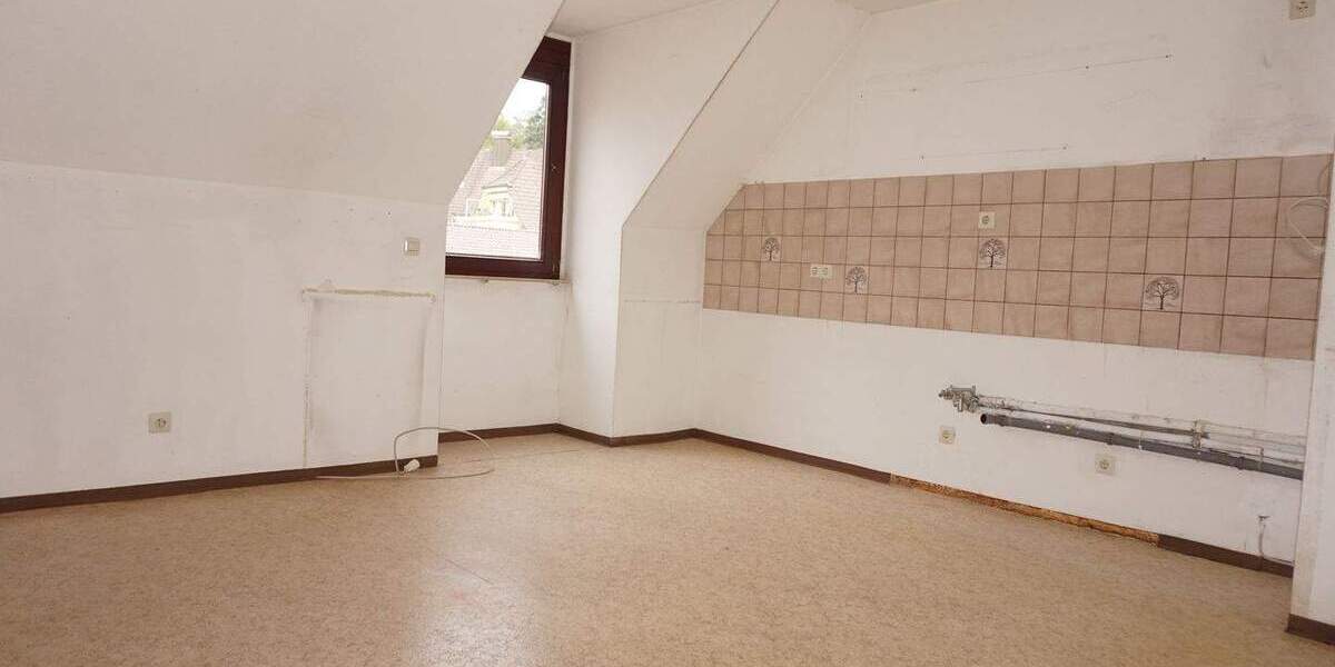 Etagenwohnung Schramberg - 2 Zimmer, 95 m&sup2;, 160.000&euro; | Angebot:25707911