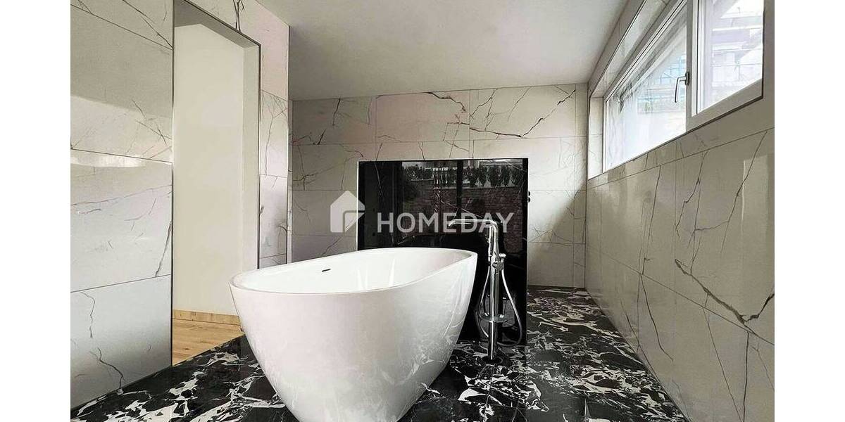 Etagenwohnung Bad Dürrheim - 2 Zimmer, 117 m&sup2;, 604.000&euro; | Angebot:25677736