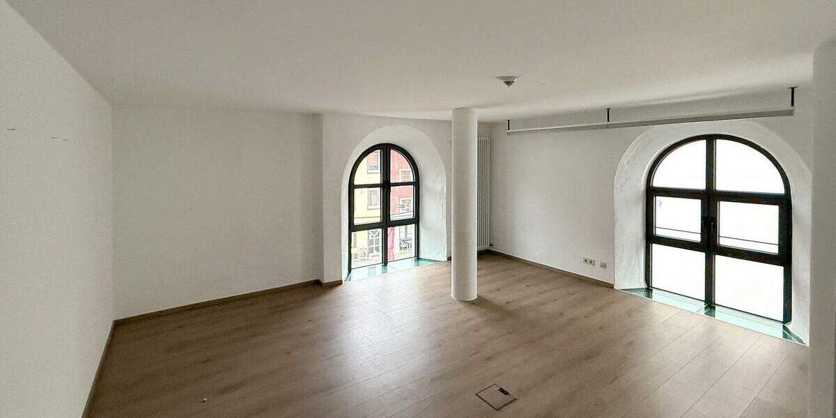 Gewerbeobjekt Villingen-Schwenningen Villingen - 5 Zimmer, 149 m&sup2;, 300.000&euro; | Angebot:25745705