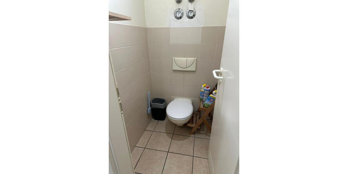 Gewerbeobjekt Villingen-Schwenningen Schwenningen - 900&euro; | Angebot:24497298