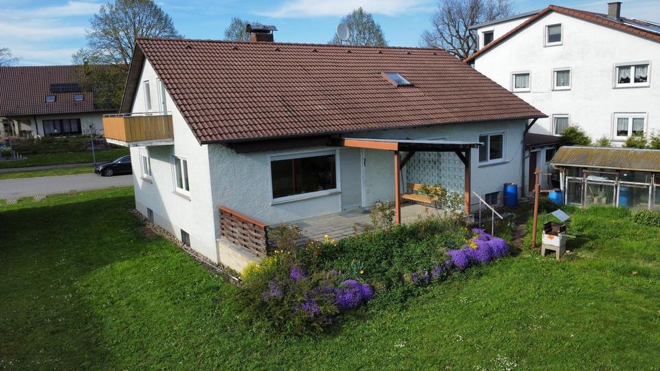 Einfamilienhaus Rottweil - 10 Zimmer, 190 m&sup2;, 340.000&euro; | Angebot:25633066