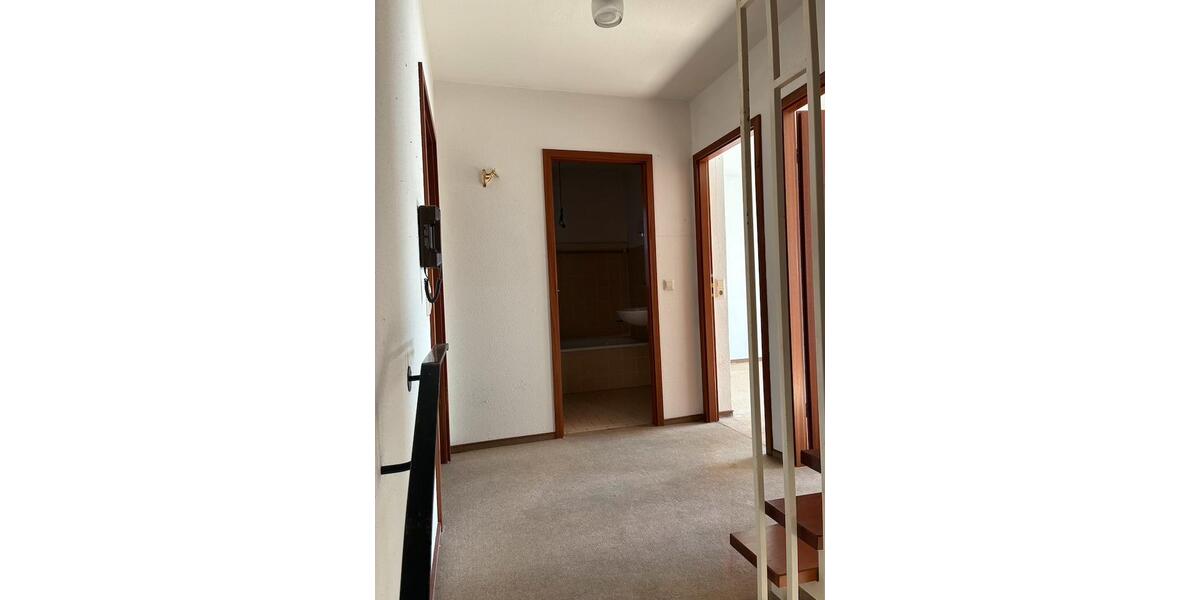Reihenhaus Tuttlingen - 5.5 Zimmer, 110 m&sup2;, 289.000&euro; | Angebot:25843671