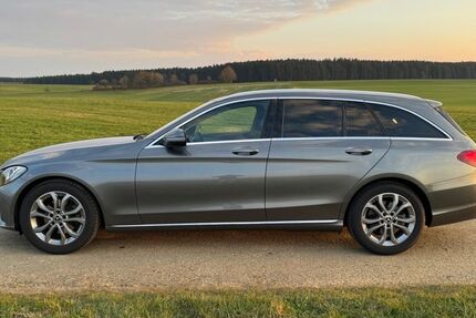 Mercedes-Benz C 200 110.000 km 18.490 &euro; Oberndorf 78727