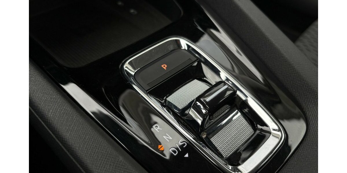 Skoda Octavia 2.0 TDI Combi Style MEMORY/NAVI/CARPLAY 84.033 km 21.800 &euro; Villingen-Schwenningen 78054