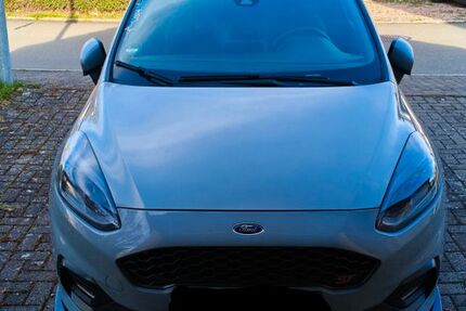 Ford Fiesta 43.000 km 22.000 &euro; Dunningen 78655
