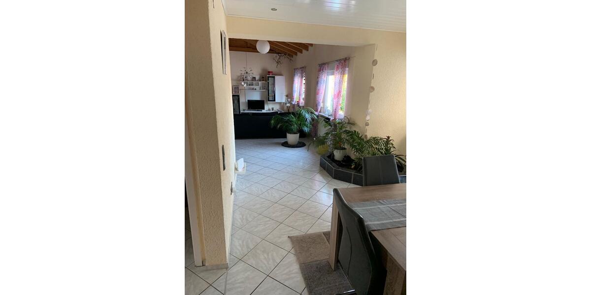 Mehrfamilienhaus, Wohnhaus Villingen-Schwenningen Schwenningen - 11 Zimmer, 472 m&sup2;, 850.000&euro; | Angebot:24787123