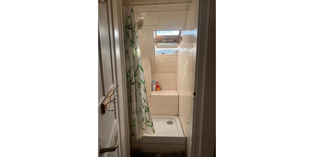 Etagenwohnung Villingen-Schwenningen Schwenningen - 1 Zimmer, 16 m&sup2;, 335&euro; | Angebot:24757314