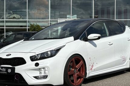 Kia Ceed GT Track SPORTABGAS./CARPLAY/LENKHZ/1.HAND 187.102 km 7.900 &euro; Villingen-Schwenningen 78054