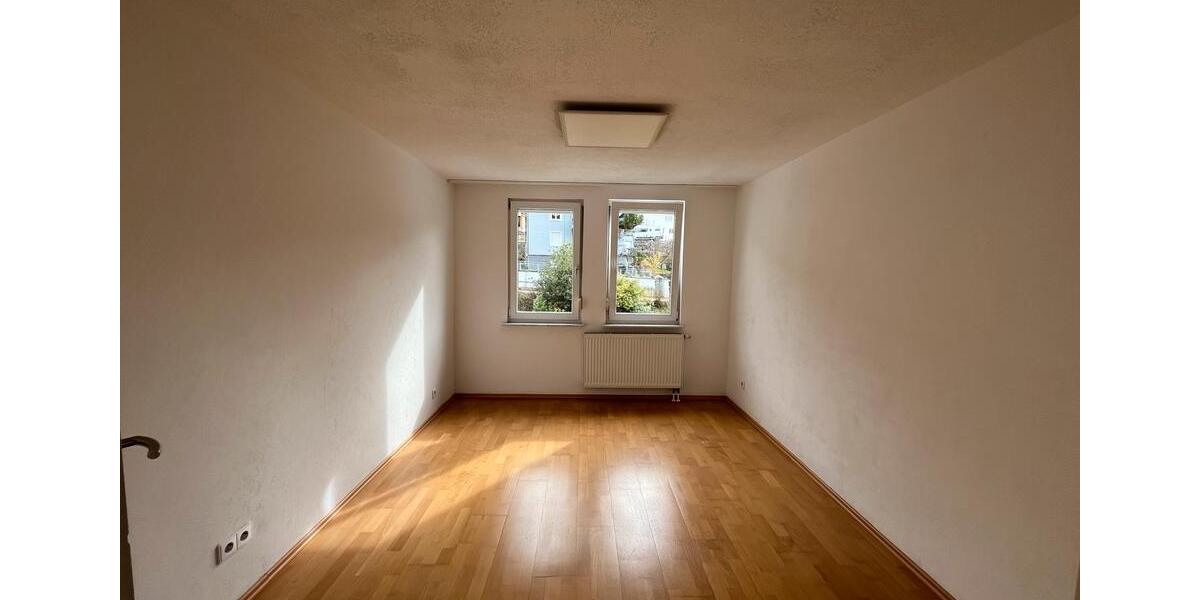 Etagenwohnung Schramberg - 3 Zimmer, 78 m&sup2;, 750&euro; | Angebot:25498359
