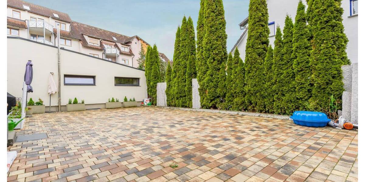 Mehrfamilienhaus, Wohnhaus Villingen-Schwenningen Schwenningen - 4 Zimmer, 165 m&sup2;, 469.000&euro; | Angebot:25701044