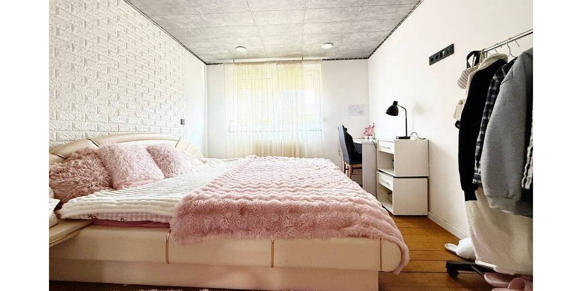 Mehrfamilienhaus, Wohnhaus Spaichingen - 6 Zimmer, 152 m&sup2;, 489.000&euro; | Angebot:25662391