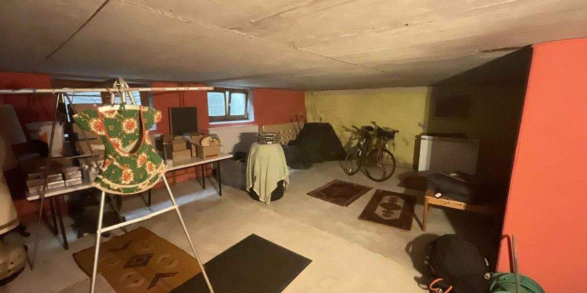 Mehrfamilienhaus, Wohnhaus Villingen-Schwenningen Villingen - 7 Zimmer, 215 m&sup2;, 559.000&euro; | Angebot:25685278