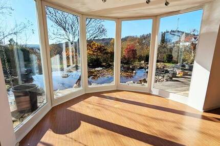 Haus Tuttlingen - 8 Zimmer, 299 m&sup2;, 550.000&euro; | Angebot:25708565