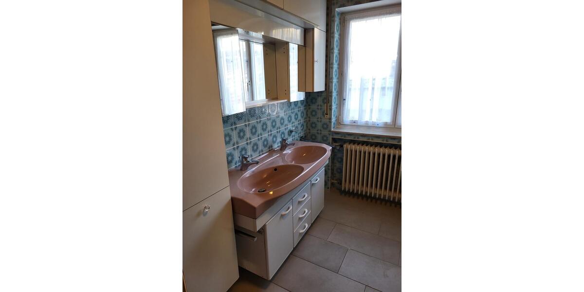 Einfamilienhaus Wellendingen - 2.5 Zimmer, 169 m&sup2;, 390.000&euro; | Angebot:25174452