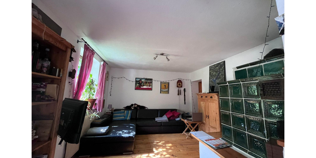 Einfamilienhaus Triberg im Schwarzwald - 4 Zimmer, 160 m&sup2;, 275.000&euro; | Angebot:25838539