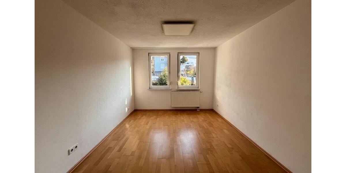 Etagenwohnung Schramberg - 3 Zimmer, 78 m&sup2;, 750&euro; | Angebot:25498359