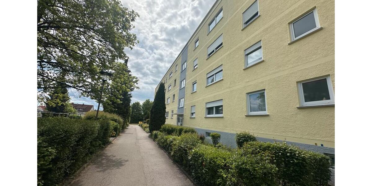 Erdgeschoßwohnung Villingen-Schwenningen Schwenningen - 3.5 Zimmer, 88 m&sup2;, 234.000&euro; | Angebot:26639906