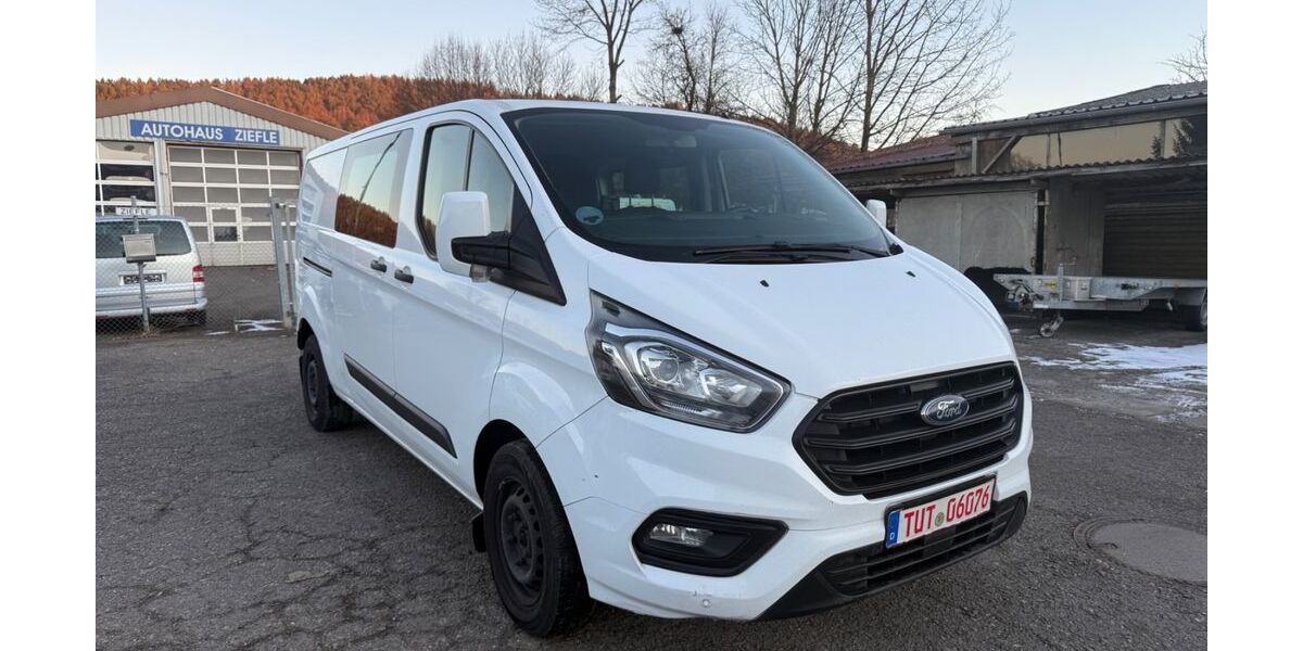 Ford Transit Custom 304.000 km 9.999 &euro; Tuttlingen 78532