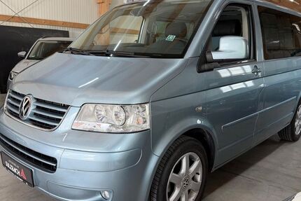 VW T5 Transporter 330.000 km 10.490 &euro; Denkingen 78588