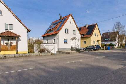 Haus Rottweil - 4 Zimmer, 140 m&sup2;, 395.000&euro; | Angebot:24549021