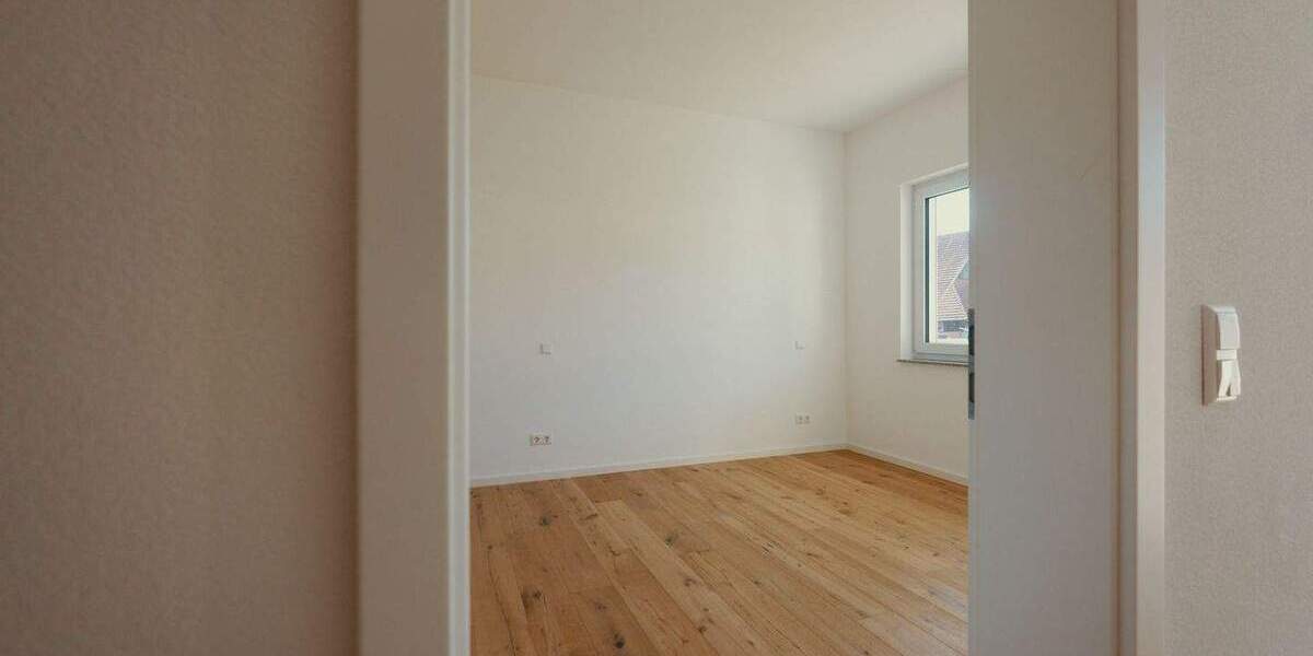 Etagenwohnung Villingendorf - 2 Zimmer, 84 m&sup2;, 299.500&euro; | Angebot:25676135