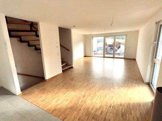 Doppelhaushälfte Sankt Georgen im Schwarzwald Stadtgebiet - 5 Zimmer, 134 m&sup2;, 459.500&euro; | Angebot:25666362