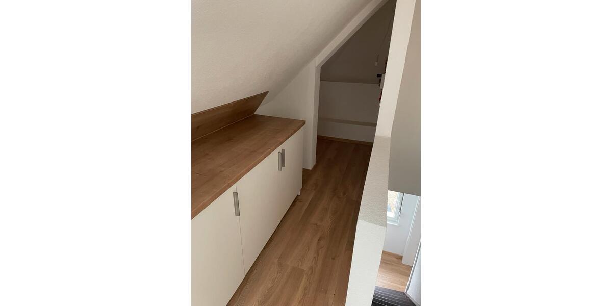 Dachgeschoßwohnung Villingen-Schwenningen Schwenningen - 1 Zimmer, 55 m&sup2;, 650&euro; | Angebot:26415246