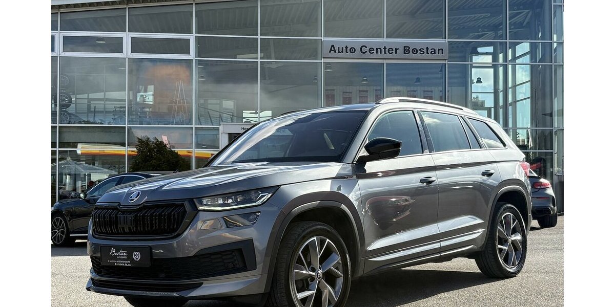 Skoda Kodiaq 1.5 TSI Sportline PANO/KAMERA/ACC/7.SITZ 109.668 km 28.900 &euro; Villingen-Schwenningen 78054