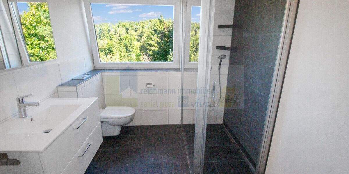 Etagenwohnung Brigachtal Kirchdorf - 3 Zimmer, 89 m&sup2;, 185.000&euro; | Angebot:25692101