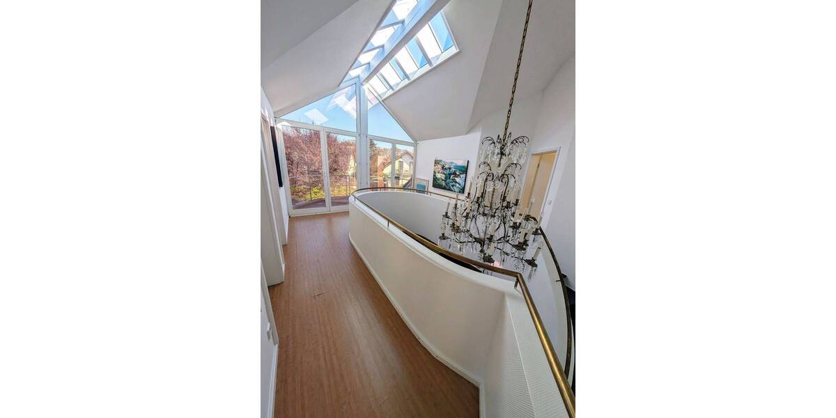 Einfamilienhaus Tuttlingen - 8 Zimmer, 299 m&sup2;, 550.000&euro; | Angebot:25708565