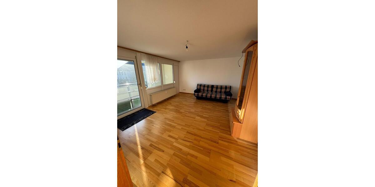 Etagenwohnung Donaueschingen - 3 Zimmer, 80 m&sup2;, 800&euro; | Angebot:25829680