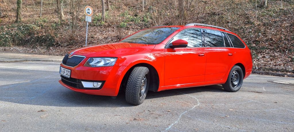 Skoda Octavia 220.718 km 8.900 &euro; Rottweil-Neufra 78628