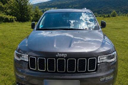 Jeep Grand Cherokee 96.500 km 31.499 &euro; Spaichingen 78549