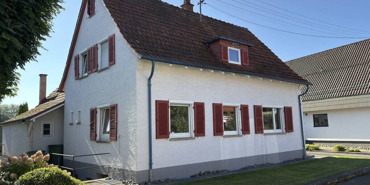 Einfamilienhaus Rottweil - 5 Zimmer, 100 m&sup2;, 249.000&euro; | Angebot:25683332