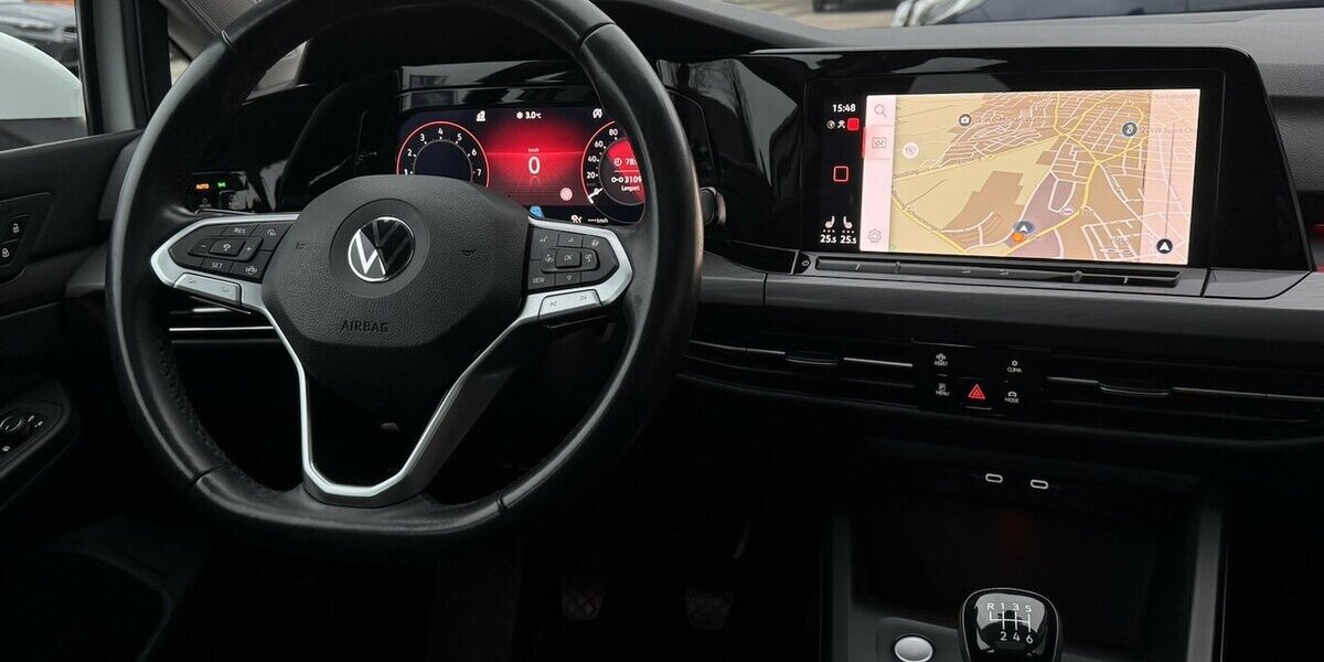 VW Golf 1 ST EDITION VIII LIM. STYLE/MASSAGE/MEMORY 128.913 km 16.800 &euro; Villingen-Schwenningen 78054