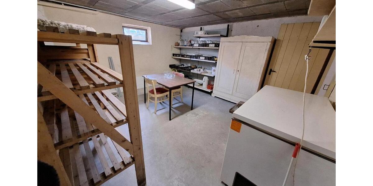 Mehrfamilienhaus, Wohnhaus Villingen-Schwenningen Schwenningen - 8 Zimmer, 202 m&sup2;, 525.000&euro; | Angebot:23593702